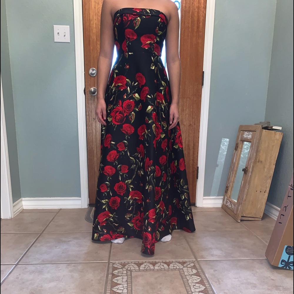 Prom dress for sale!